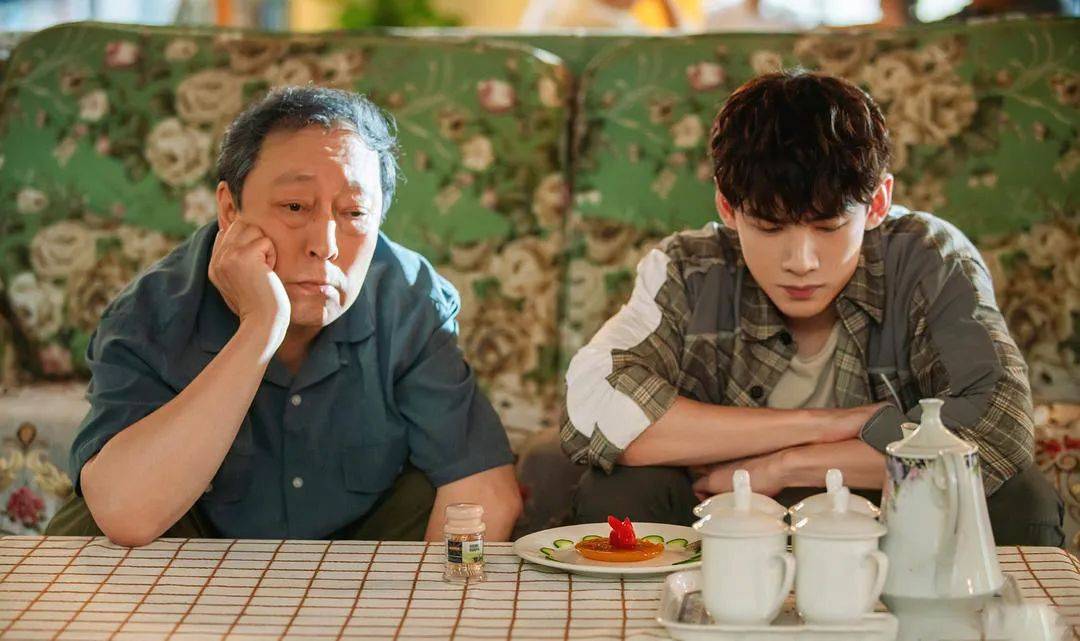 怕被子女掏空棺材本的老人<strong></p>
<p>上币保证金</strong>，开始“养老防儿”