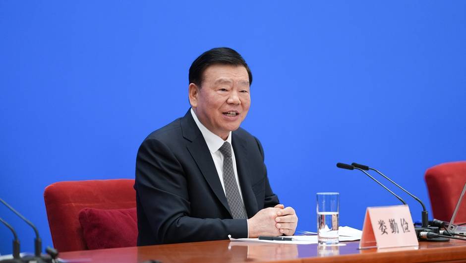 人大首场发布会<strong></p>
<p>炒币新闻</strong>，娄勤俭90分钟回答了这些热点