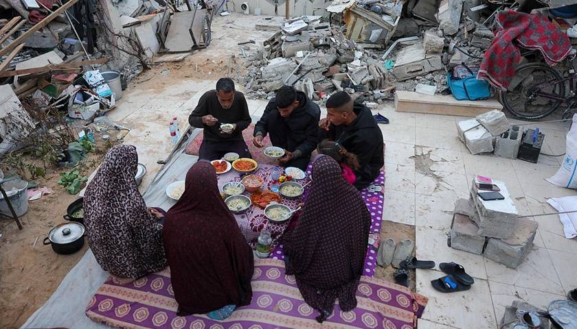 对抗特朗普方案<strong></p>
<p>重庆炒币群</strong>,阿拉伯国家通过530亿美元加沙战后计划