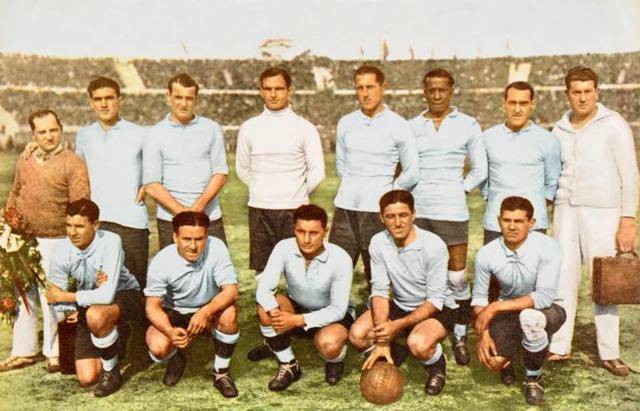 国足<strong></p>
<p>高频炒币软件</strong>，被“抬进”世界杯？