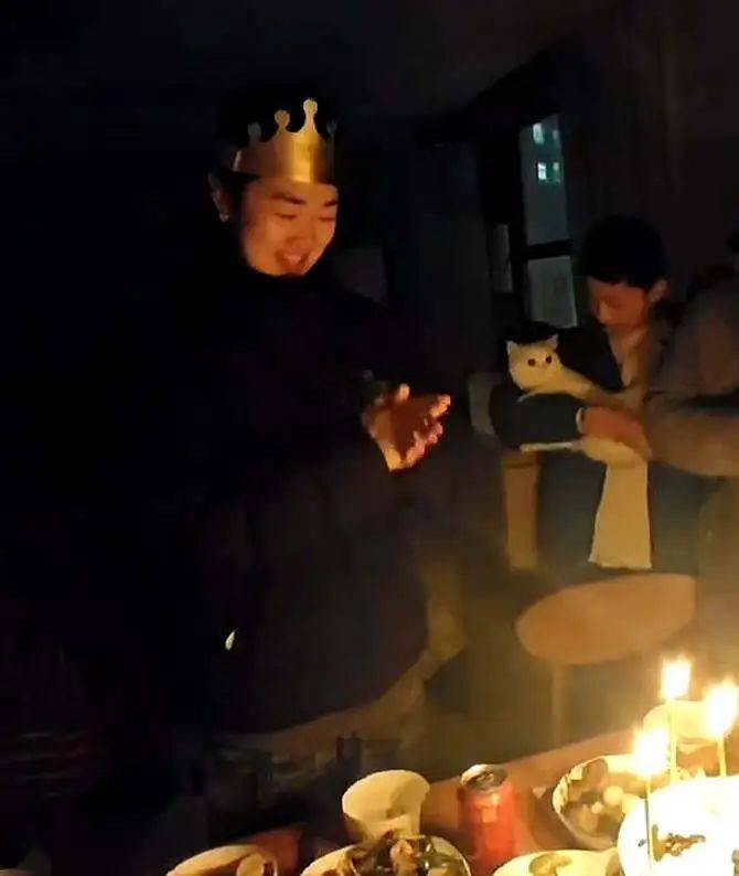 痛心!她于凌晨不幸去世<strong></p>
<p>币圈生存指南</strong>,年仅19岁