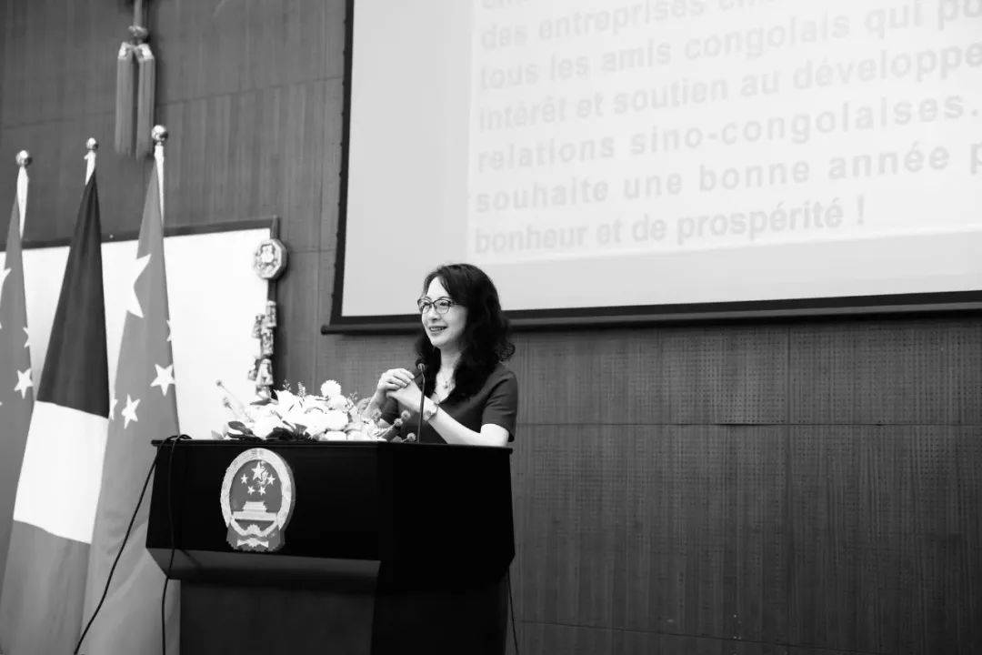 李岩大使在北京不幸去世<strong></p>
<p>币圈生存指南</strong>,终年52岁