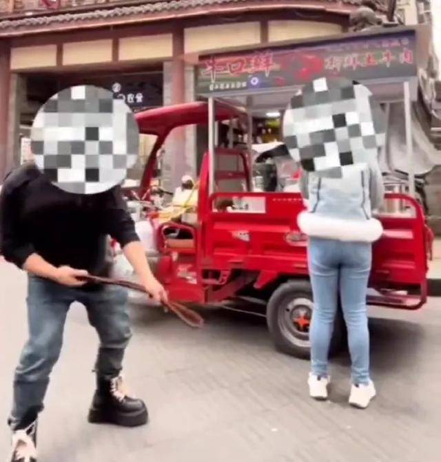 四川巴中三名网红街头拍摄低俗视频<strong></p>
<p>密币链</strong>，被行政处罚