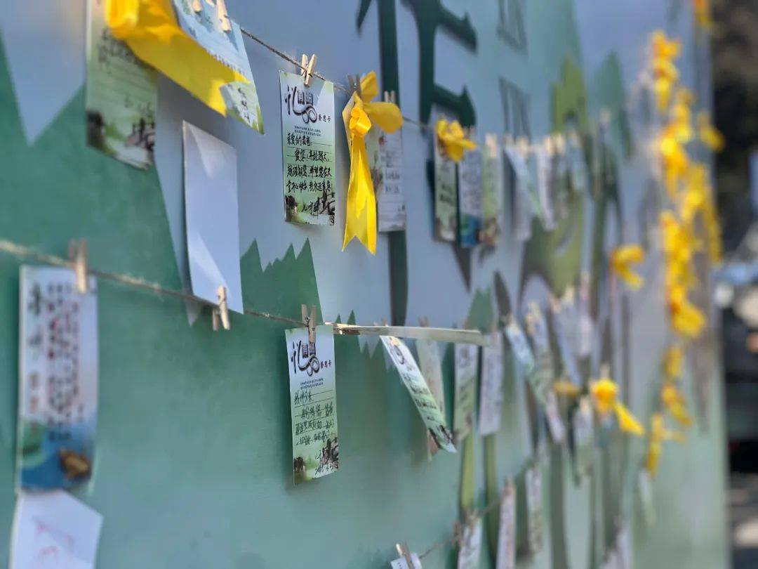 哈尔滨这里涌入3万多人<strong></p>
<p>弱打币</strong>!突然发现:太戳心了......