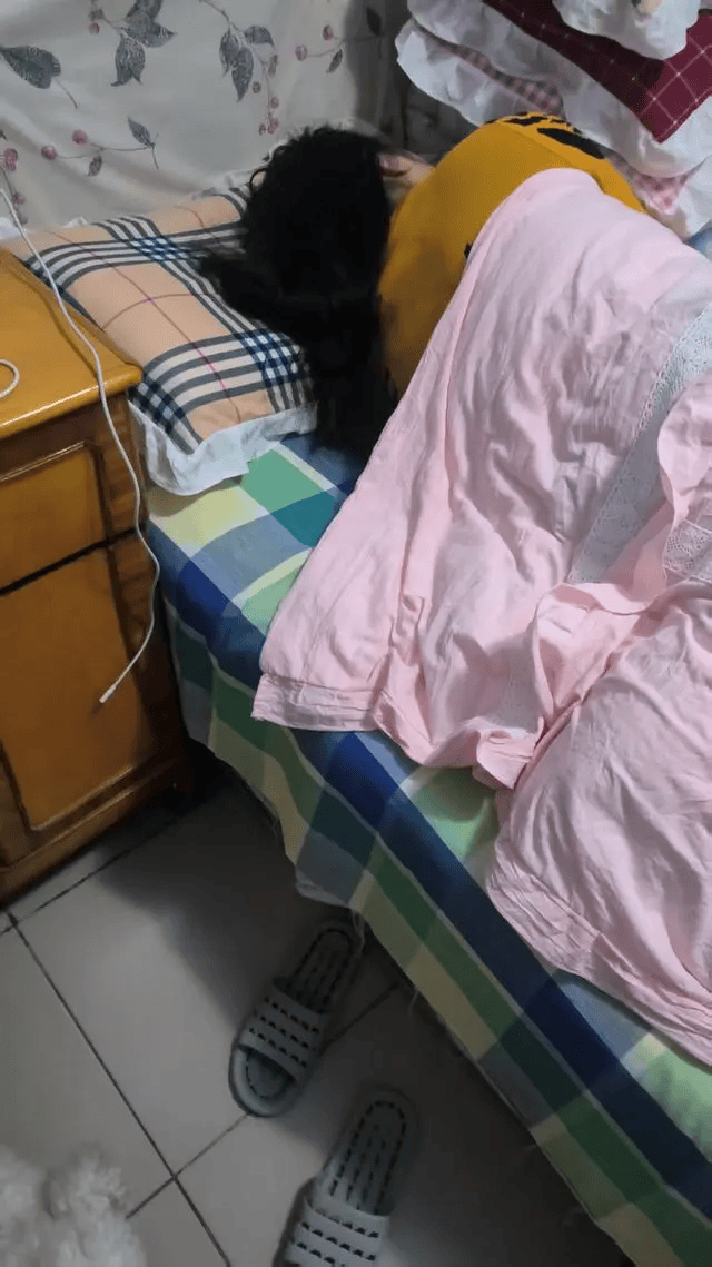 44岁女子腹腔包块<strong></p>
<p>和字币5</strong>，被按肿瘤切除生育器官：“我没生育过，现在啥都没了！”妇幼保健院认为不存在手术错误