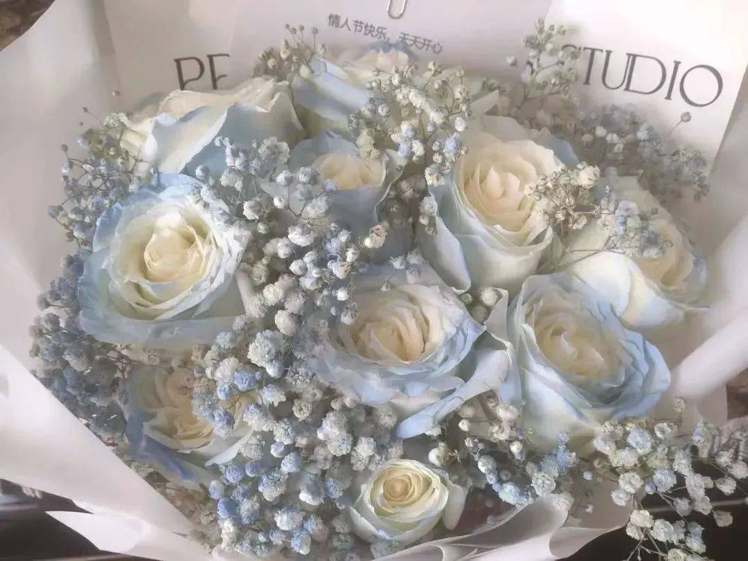 “泪水打湿烤肉饭”获赞100多万<strong></p>
<p>币圈赵东</strong>,网友:想我爸妈了