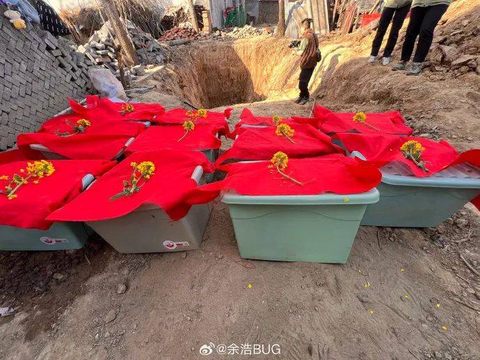 河南一枯井发现近百名烈士遗骸<strong></p>
<p>炒币故事</strong>,年纪最小不满15岁