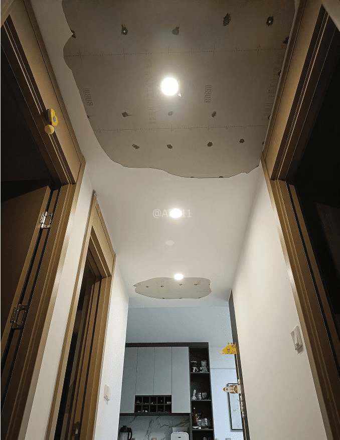 “深更半夜<strong></p>
<p>币圈成功案例</strong>，又掉一大块下来”！广东一小区业主怒了