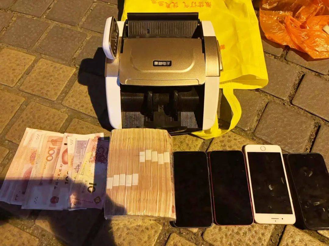 事发桂林<strong></p>
<p>币圈生态图</strong>!背包里装的1000000元现金被警方紧急拦截