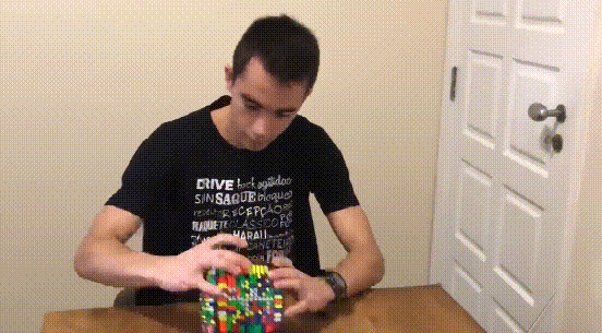 三大赛历史首位南美冠军！29岁的巴西人雨果<strong></p>
<p>炒币风险</strong>，他是谁？