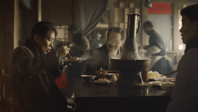 用碗还是用碟吃饭<strong></p>
<p>缅币100</strong>？南北方人吵翻了