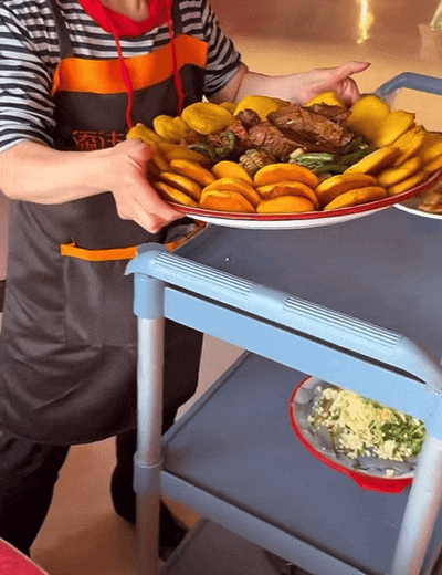 用碗还是用碟吃饭<strong></p>
<p>缅币100</strong>？南北方人吵翻了