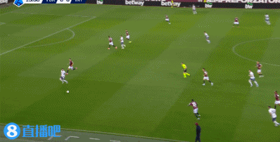 扎莱夫斯基谈买断：我一直希望留在国米<strong></p>
<p>果币网</strong>，现在球到了俱乐部那边