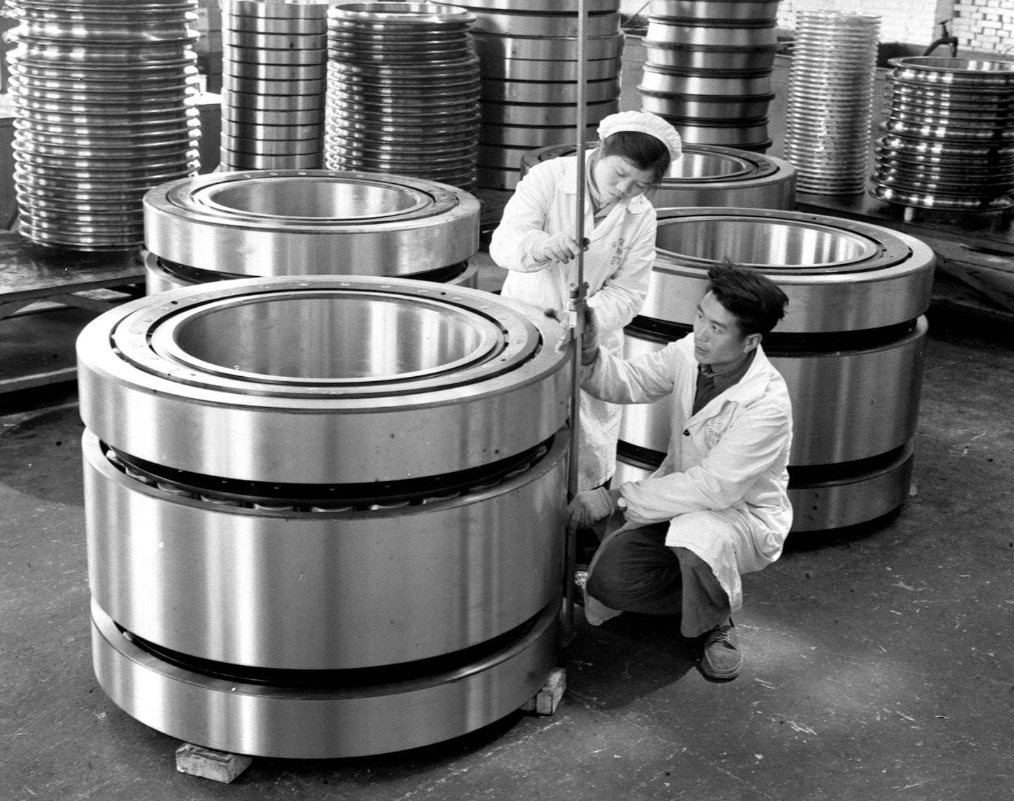 第1视点丨跟随总书记走进洛阳轴承集团 <strong></p>
<p>储备币</strong>了解先进制造业发展