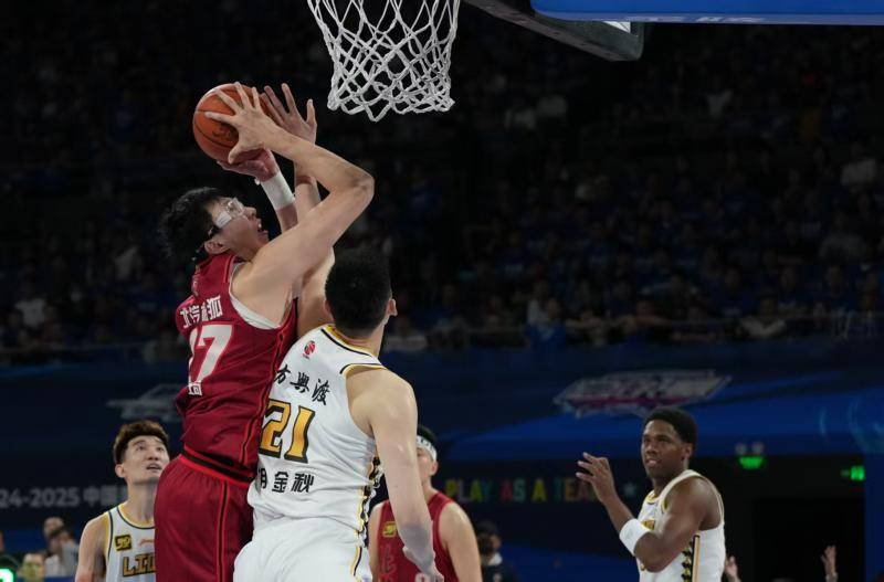 北汽男篮创造十年来最佳战绩 为建设双奥国际赛事名城贡献力量