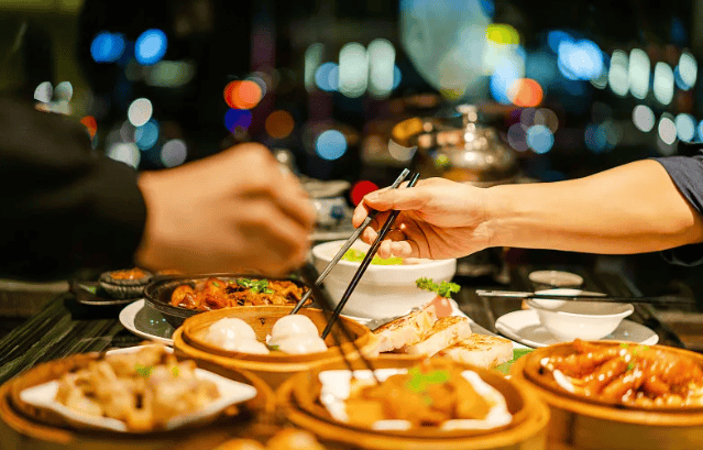 教授称广东人用开水烫碗令人恶心 “恶心”之论着实恶心