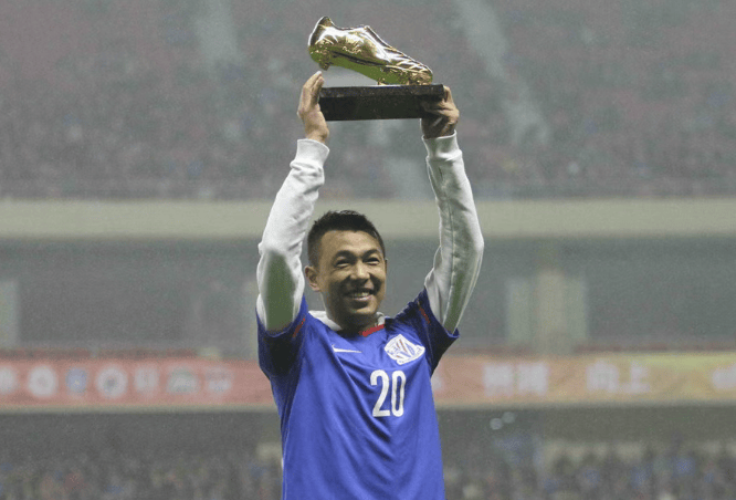 前国脚发声：国足工资只有日韩三分之一<strong></p>
<p>币圈咨询</strong>，再降就没人踢了！