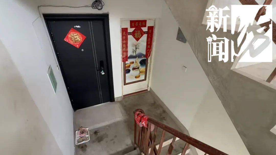 上海一老人拒绝疏通马桶<strong></p>
<p>币圈爱情</strong>,整栋楼天天被臭味“袭击”!邻居们真崩溃了