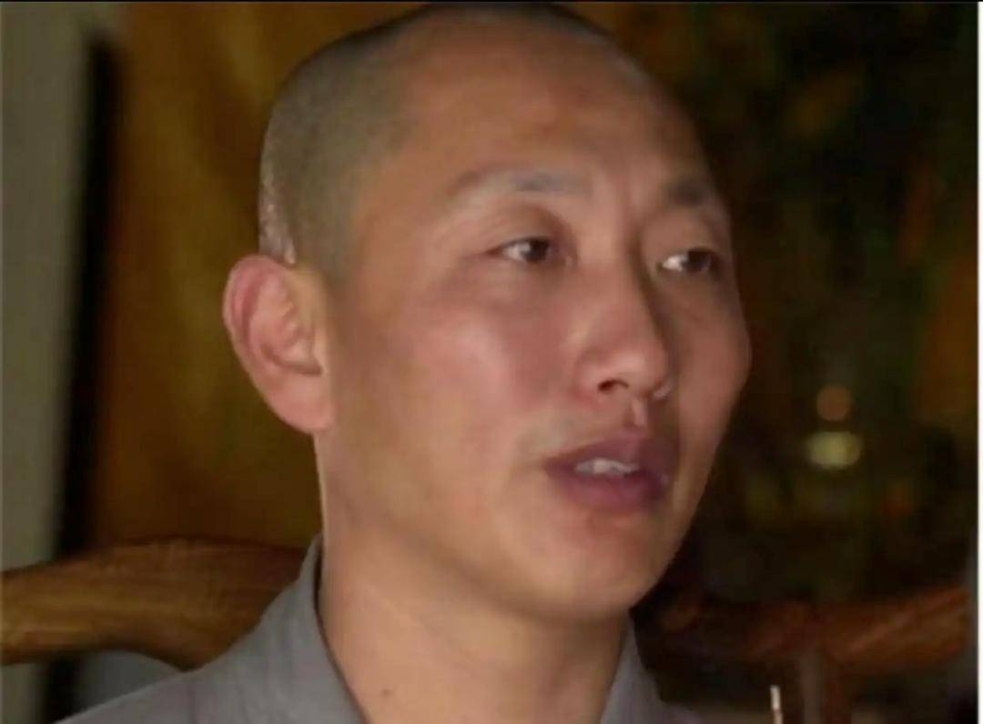 “救助百名弃婴的道禄和尚”被警方带走<strong></p>
<p>币圈爱情</strong>,通报:善款大多用于个人高消费