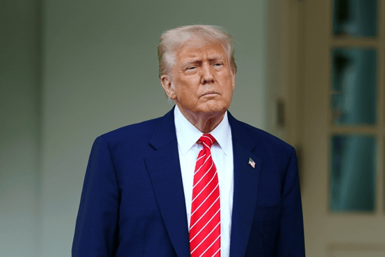 外媒：特朗普暗示美政府效率部可能调查对马斯克公司的补贴<strong></p>
<p>炒华克金波段</strong>，马斯克迅速表态