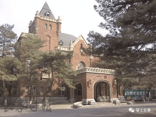 “能不吊顶就不吊顶<strong></p>
<p>yex币</strong>，能不贴砖就不贴砖”，吉林省委书记调研历史建筑修缮