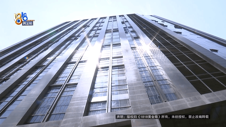 老两口全款给儿子买房，房产证刚下来就被抵押了？儿子：我妈管我工资