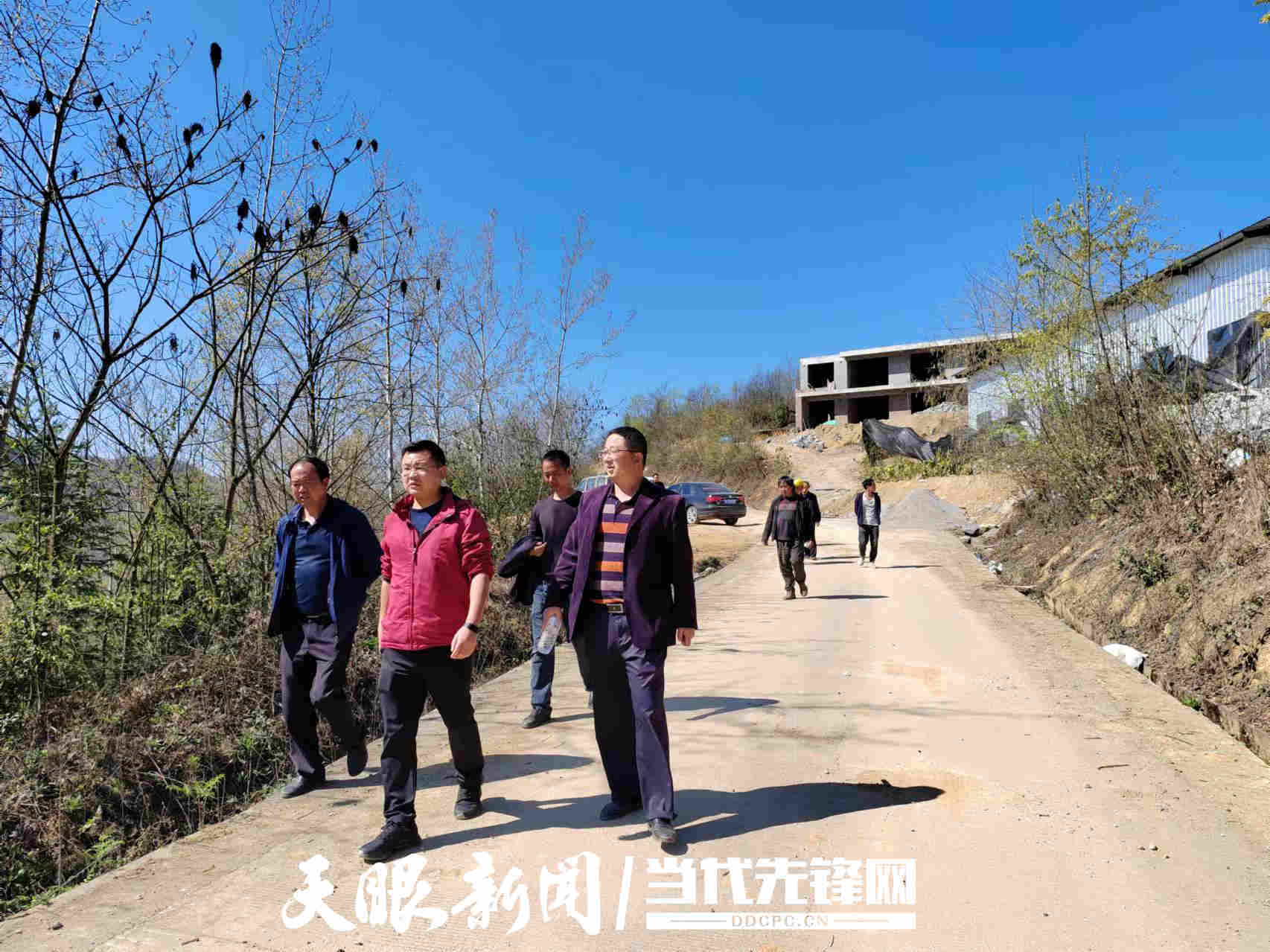 扎根基层<strong></p>
<p>闪链币</strong>！他用初心交出一份有温度的答卷