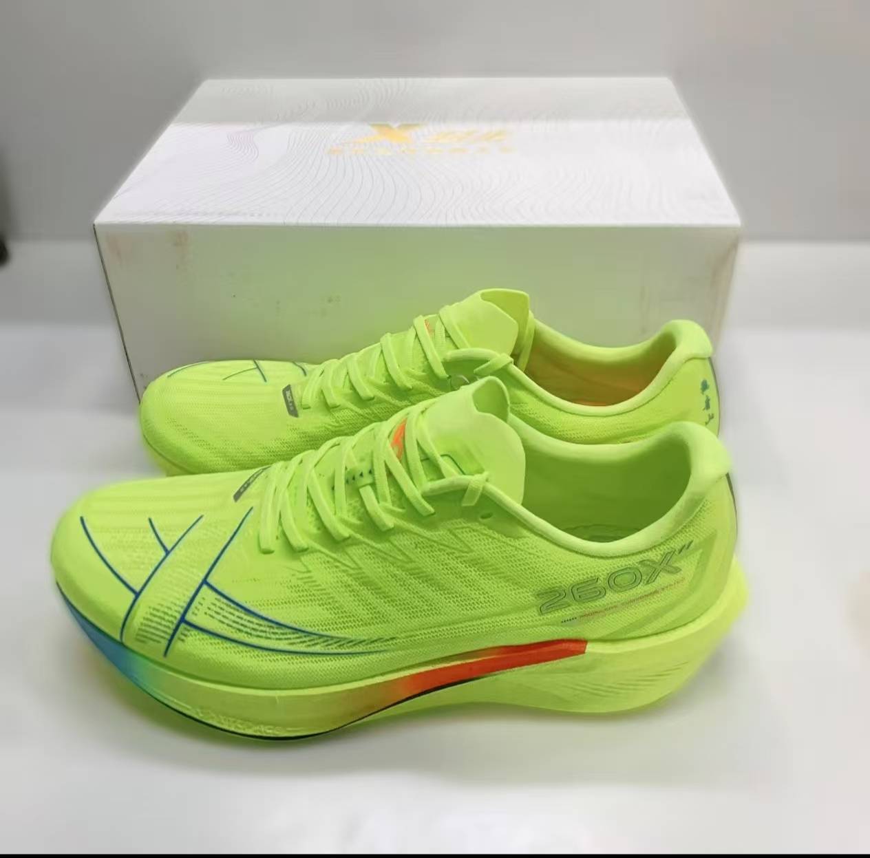 “一年设计白干了!”设计专业大学生乘高铁行李箱丢失<strong></p>
<p>三元币</strong>,行李架处无监控,多方回应