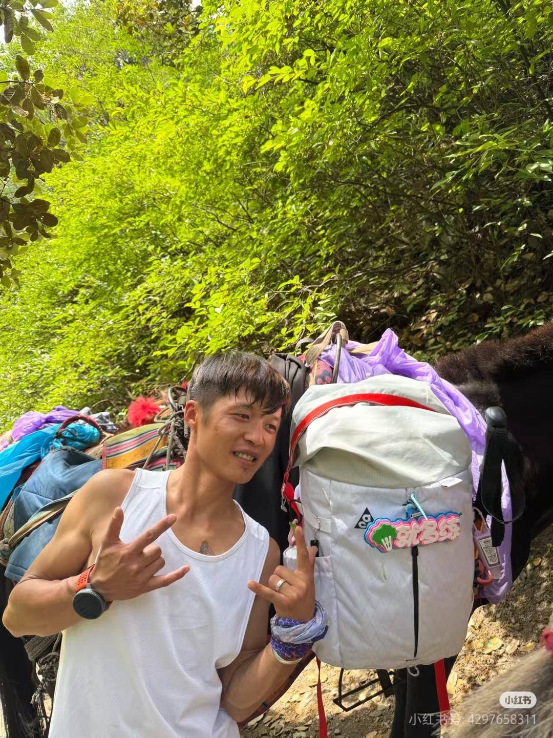 30岁昆明男子徒步梅里雪山环线失联近10天 妻子：家中还有两个年幼的孩子