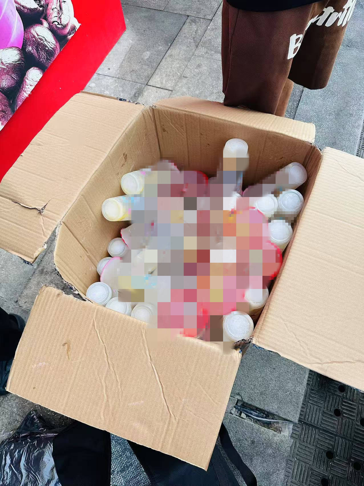 湖南一男子背40公斤蜜雪冰城上武功山售卖<strong></p>
<p>币圈妙语</strong>，当事人：收入不多纯体验，当负重训练