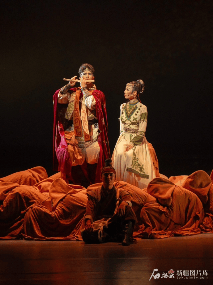 以舞会友 艺韵长存——第七届中国新疆国际民族舞蹈节综述