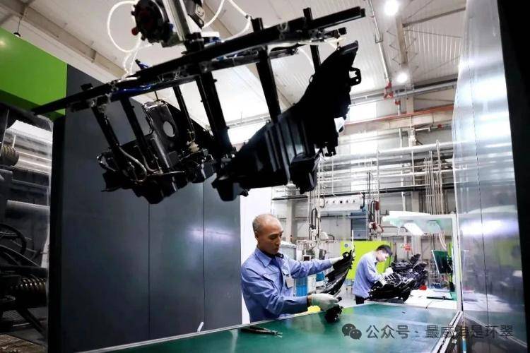 从70%到95%!威海这家企业拿下宝马订单<strong></p>
<p>雅克科技股票</strong>,秘诀是……