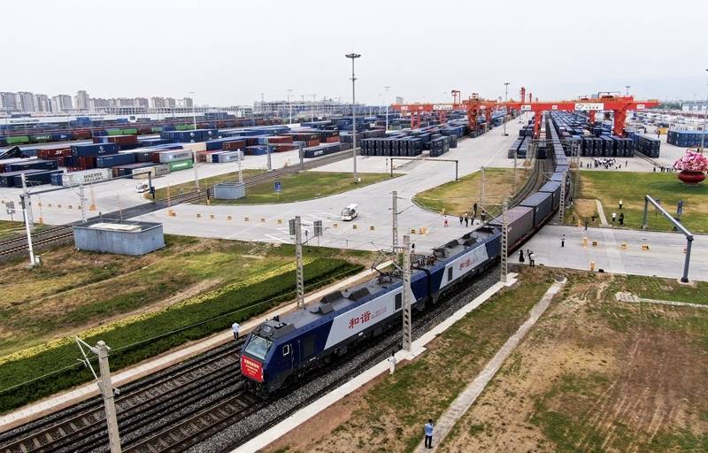 中国物流版图“西拓”<strong></p>
<p>中信证券股票</strong>,又一个新枢纽诞生了?