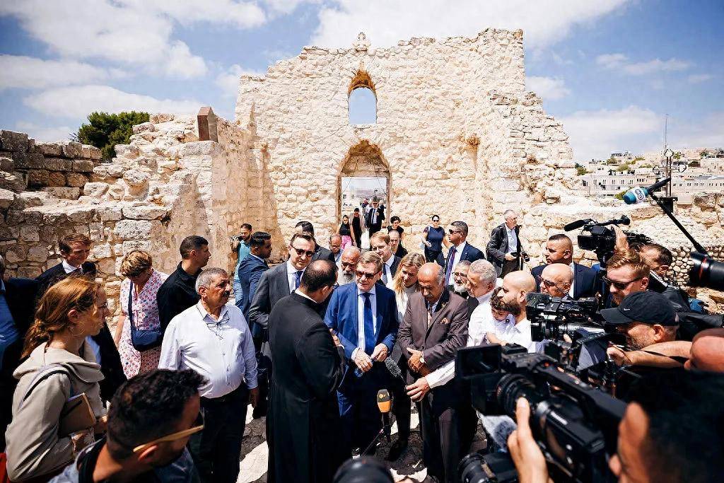 欧洲“集体翻脸”了