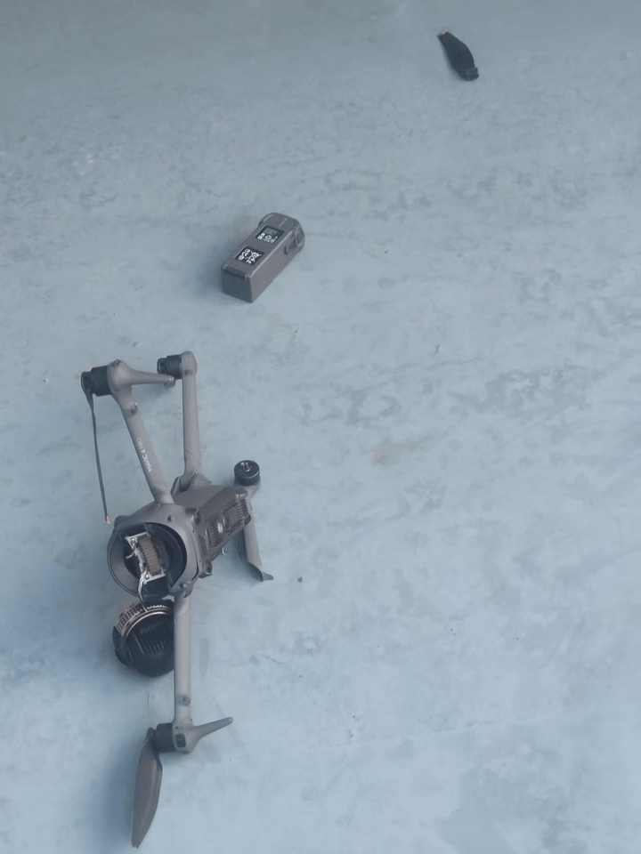 上海环球金融中心楼顶无人机对撞!对话管理方:9年已坠95架<strong></p>
<p>太极实业股票</strong>,楼顶“风洞”成黑飞重灾区!