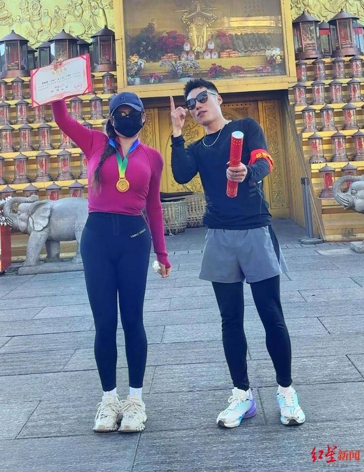 揭秘峨眉山陪爬团队：已陪爬千名游客九成为女性<strong></p>
<p>太极实业股票</strong>，不会主动拉背扛抱，主要保障安全