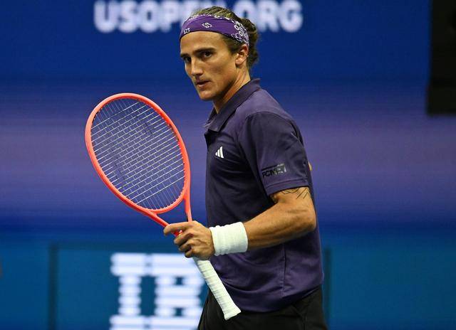 网球 | 美网：阿尔卡拉斯晋级男单第三轮