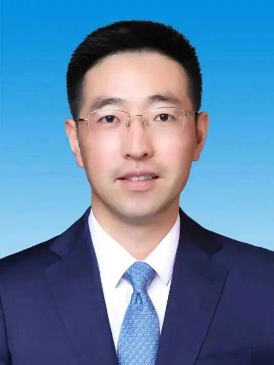 孙道寻当选苏州市吴江区区长<strong></p>
<p>居然之家股票</strong>,曾任“全国经济最强镇”党委书记