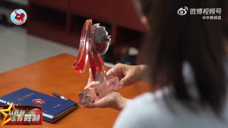 九三阅兵倒计时5天<strong></p>
<p>居然之家股票</strong>！空中梯队多型新机将首次受阅 队员练就“米秒不差”