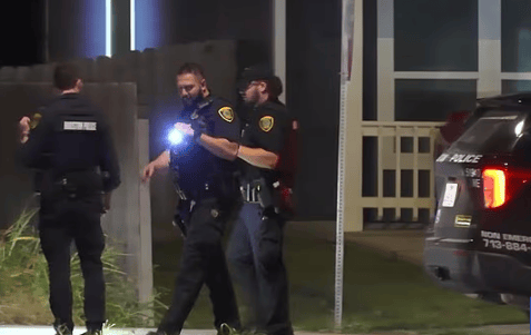 11岁熊孩子按门铃玩恶作剧<strong></p>
<p>江苏有线股票</strong>，被邻居枪击身亡！