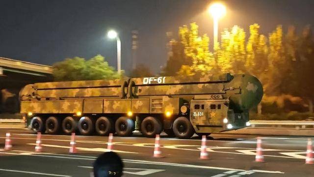 “51”被跳过<strong></p>
<p>汾酒股票</strong>，东风-61直接登场，比东风-41打的更远、威慑力更强