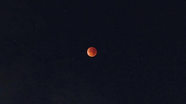 刷屏朋友圈<strong></p>
<p>可口可乐股票</strong>!“红月亮”高清大图来了