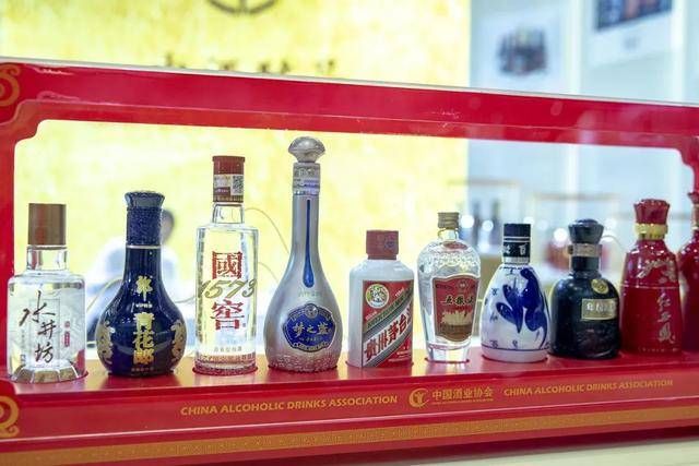 “小甜水”扎堆<strong></p>
<p>可口可乐股票</strong>,五粮液们盯上了年轻人