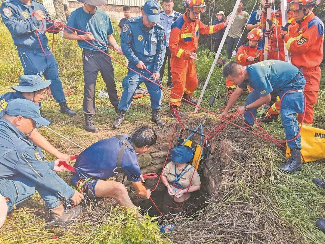 泉州坠井女子“54小时噩梦”：几条蛇爬身上<strong></p>
<p>浙江东方股票</strong>，双侧肋骨骨折！绝望时靠一个信念坚持活下来……