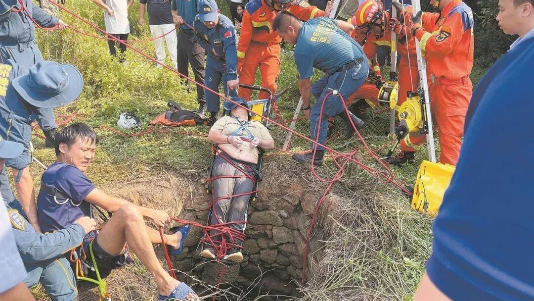 泉州坠井女子“54小时噩梦”：几条蛇爬身上<strong></p>
<p>浙江东方股票</strong>，双侧肋骨骨折！绝望时靠一个信念坚持活下来……