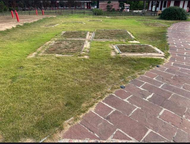 游客称殷墟博物馆人祭坑被填埋，博物馆回应：坑内陈列物系复制品，因整修暂时填埋