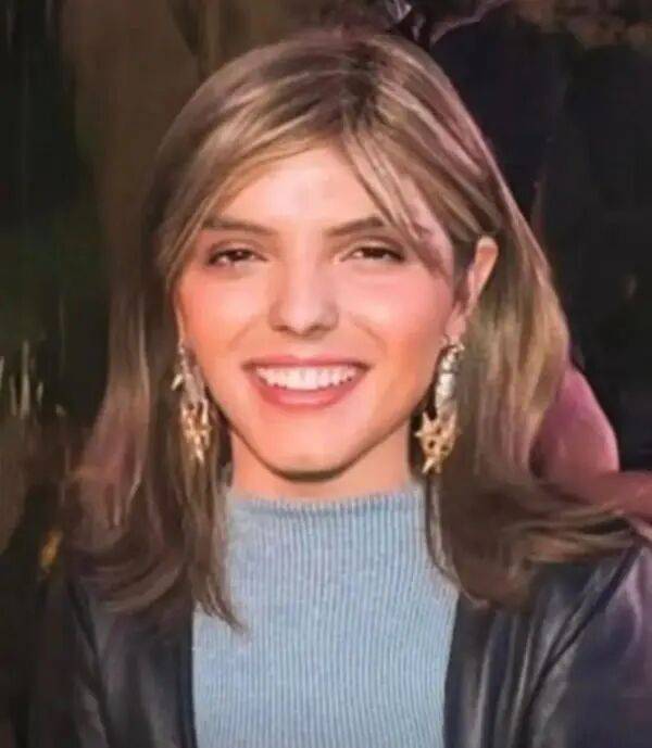 希腊航运巨头28岁女继承人在家中死亡<strong></p>
<p>宝钢股份股票</strong>,疑被虫类叮咬后发病,涉事医院承认犯下严重错误