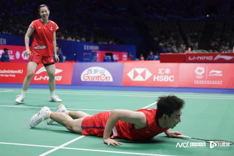 中国羽毛球大师赛16强战<strong></p>
<p>同济科技股票</strong>，国羽五项锁定11个八强席位