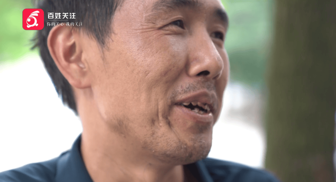 心酸!12岁男孩“独居”贵阳一安置房内<strong></p>
<p>同济科技股票</strong>,父亲回应:迫于无奈,因为……