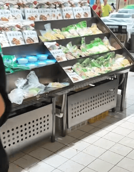 台风“桦加沙”即将登陆<strong></p>
<p>辉煌科技股票</strong>,广东一超市只剩辣椒:广东人最后的倔强,路过的看都不看一眼